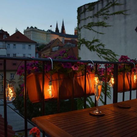 Apartman Mala Strana Prague Ngoại thất bức ảnh
