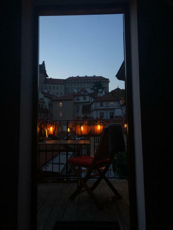 Apartman Mala Strana Prague Ngoại thất bức ảnh